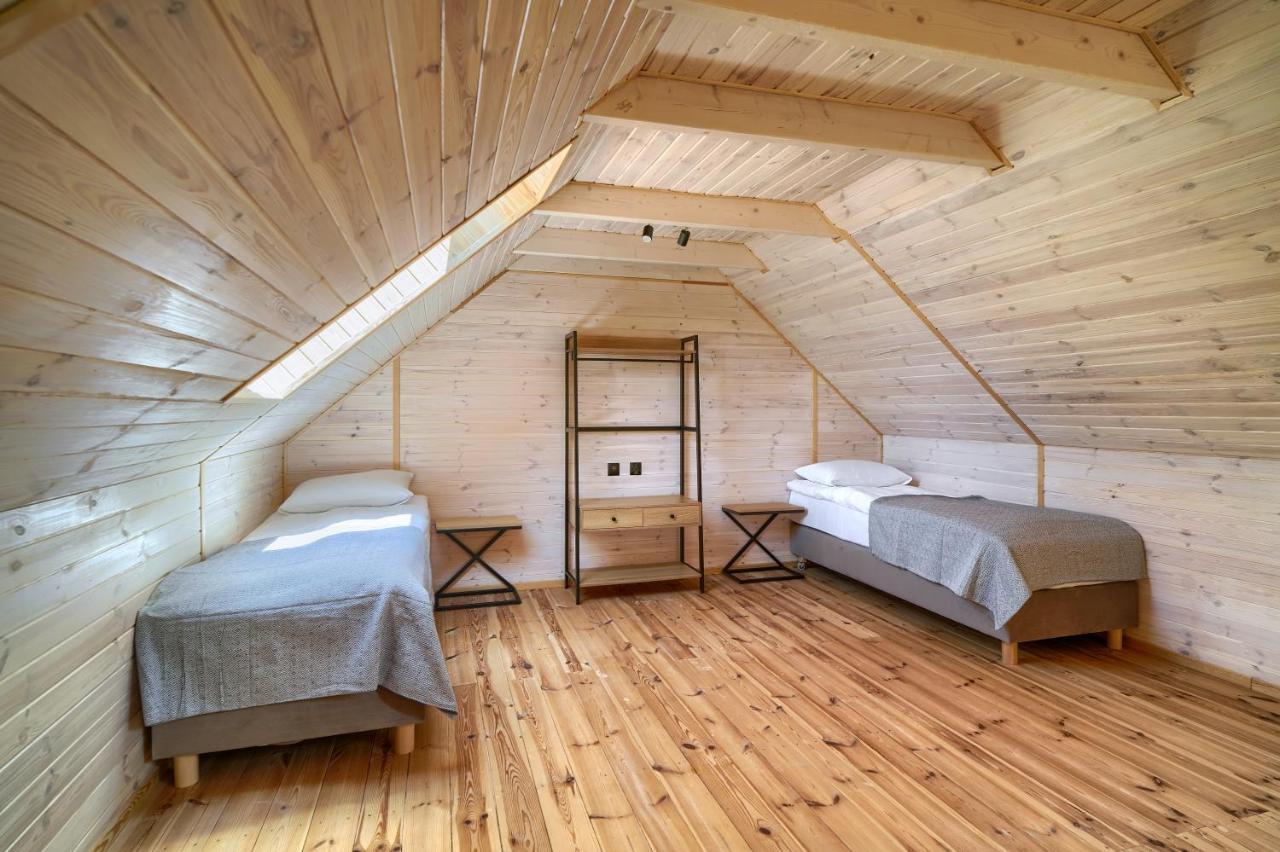 Apartamenty 7 Debow Pleśna Dış mekan fotoğraf