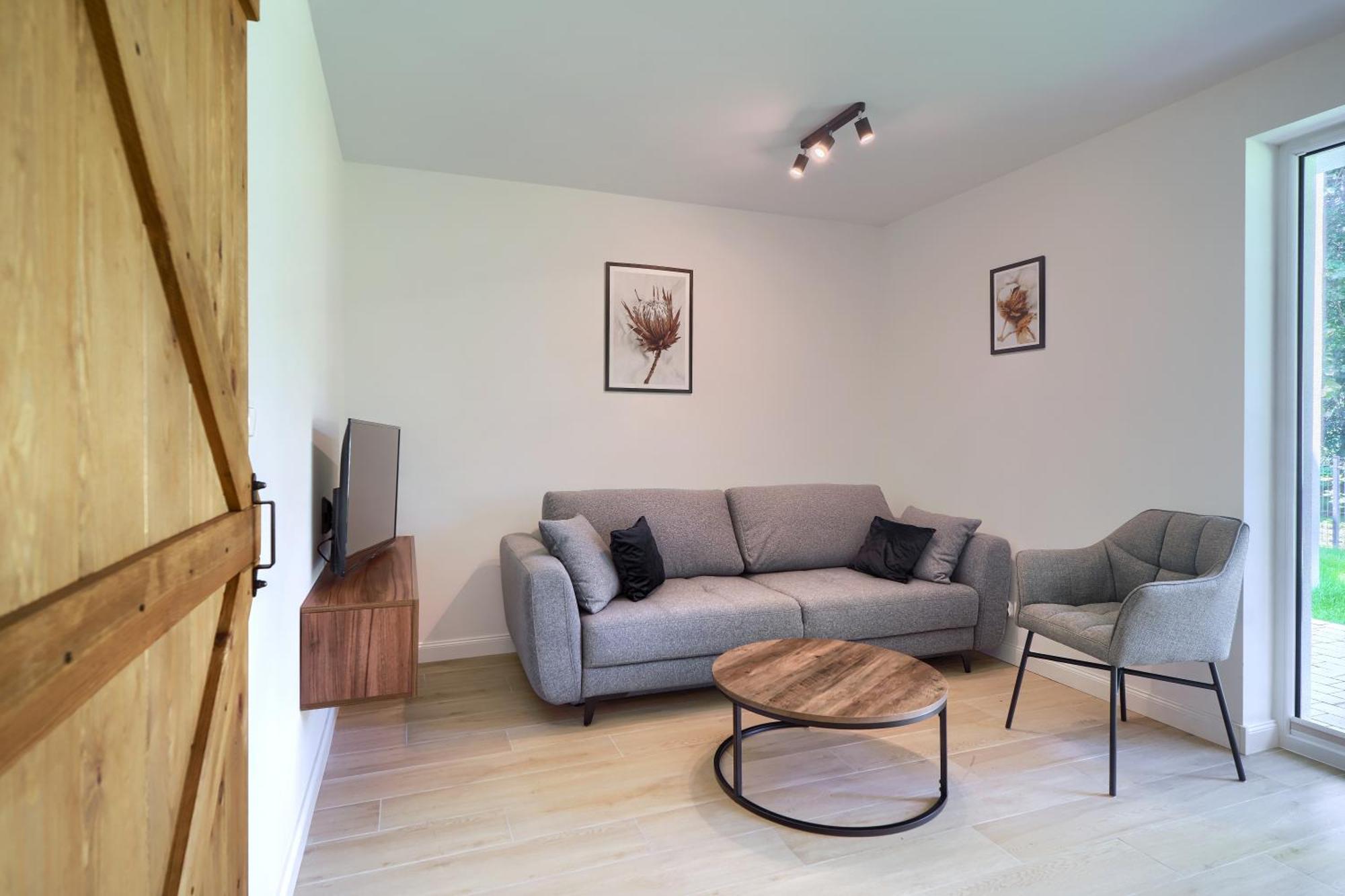 Apartamenty 7 Debow Pleśna Dış mekan fotoğraf