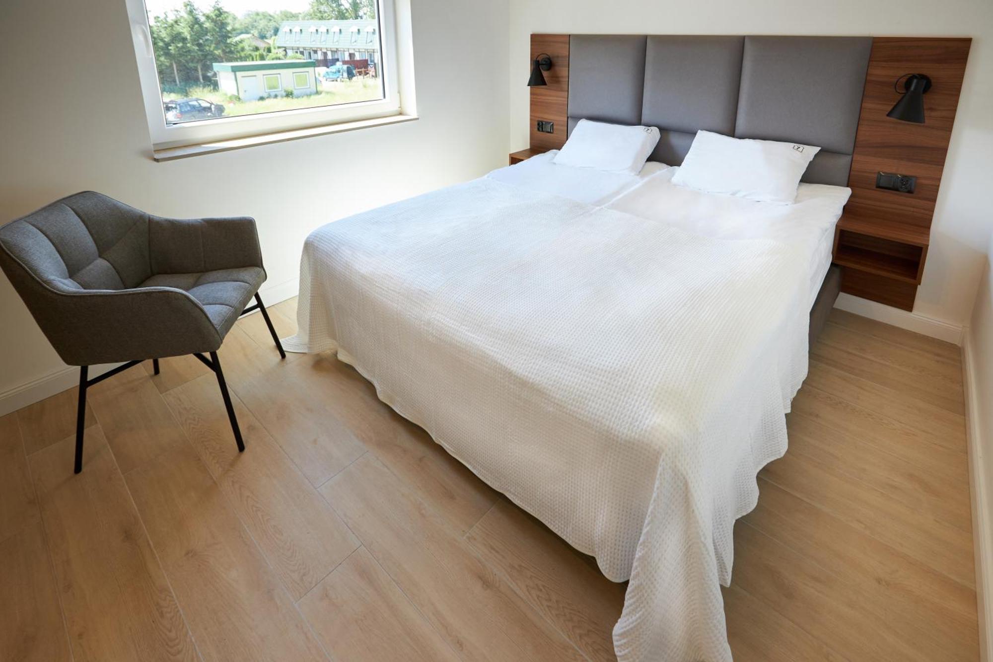 Apartamenty 7 Debow Pleśna Dış mekan fotoğraf