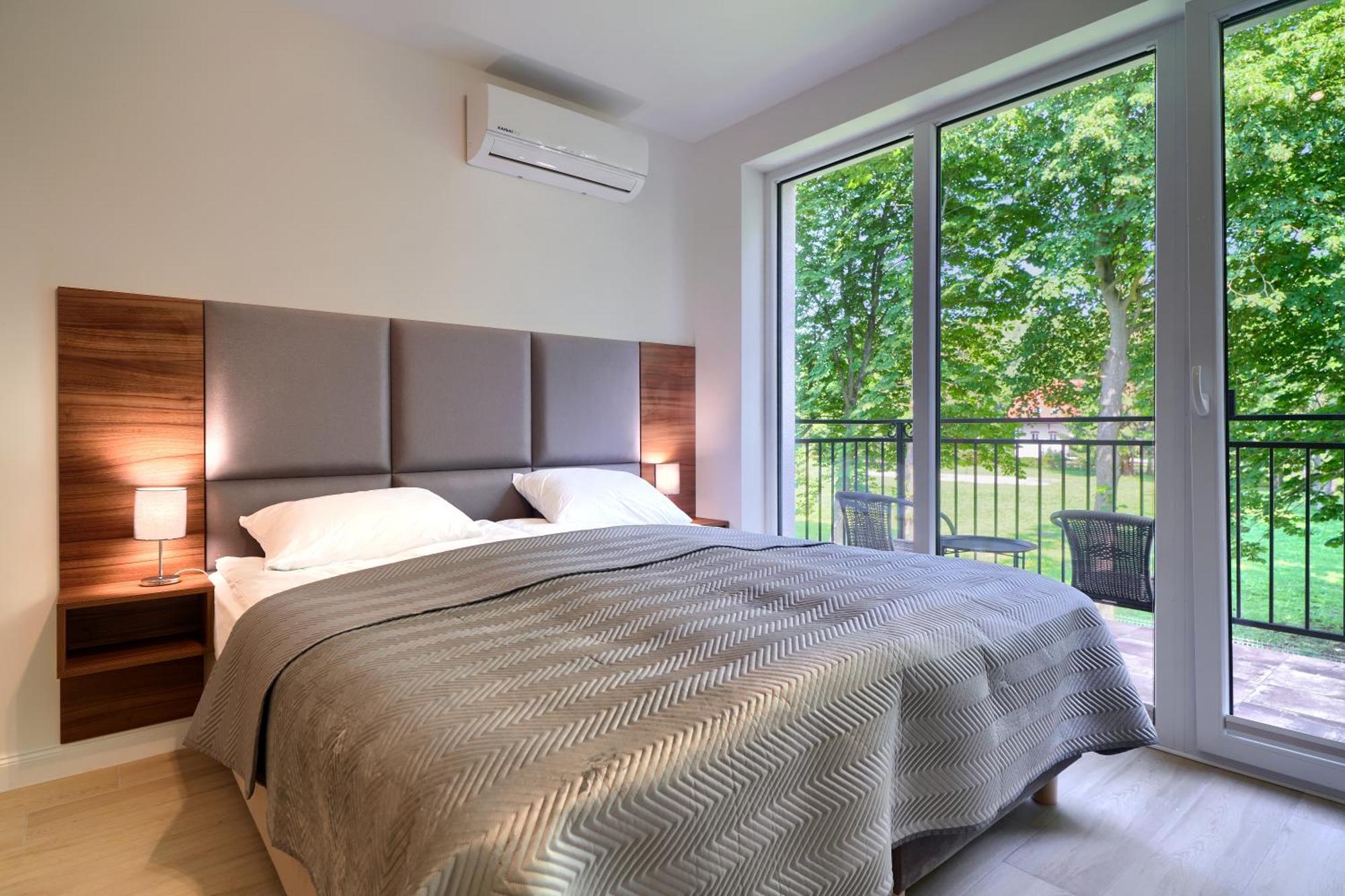 Apartamenty 7 Debow Pleśna Dış mekan fotoğraf